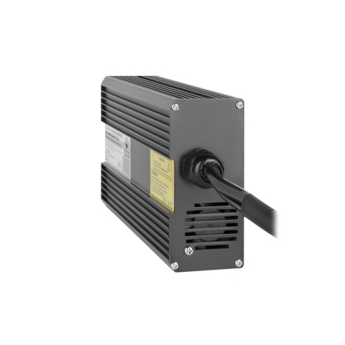 Зарядний пристрій для акумуляторів LiFePO4 3,2 В 30 А з LED індікацією (20314) LogicPower