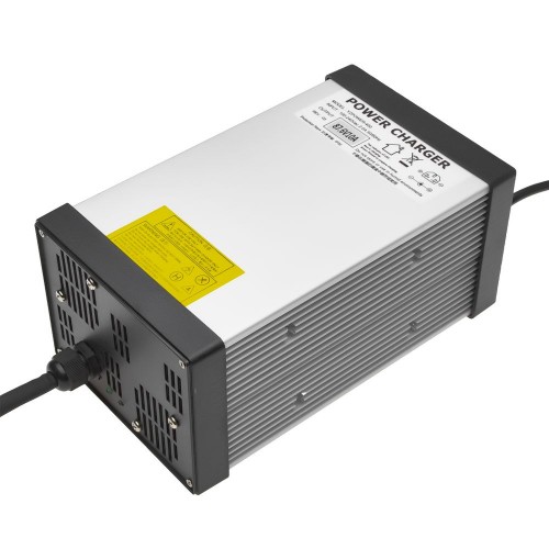 Зарядний пристрій для акумуляторів LiFePO4 72 В 10 А (9592) LogicPower
